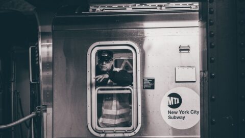 Metro, bussen & vervoer